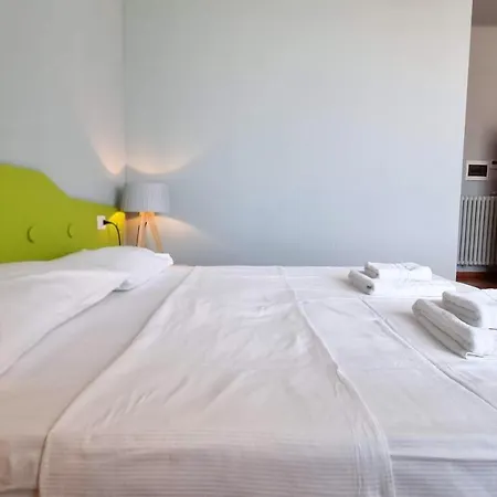Guest house Locanda Al Volo Tor Bandena 2*