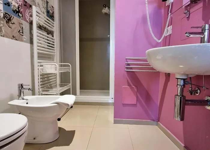 Affittacamere Al Volo Tor Bandena 4*