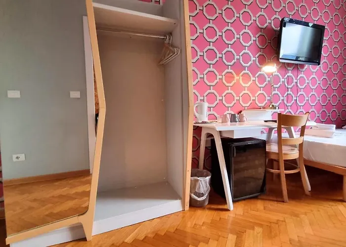 Konukevi Al Volo Tor Bandena 4*